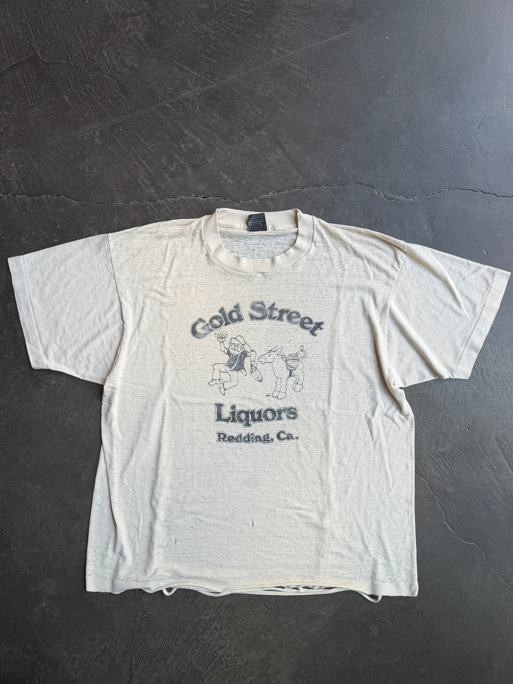 Gold Street Liquors tee